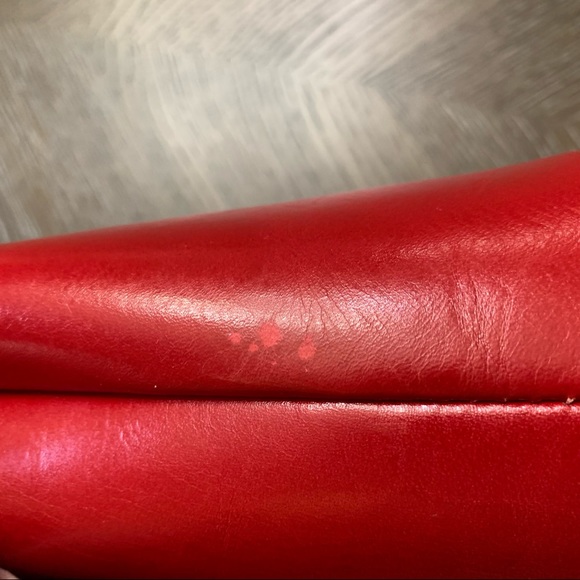 red Italian leather crossbody bag - Picture 14 of 14